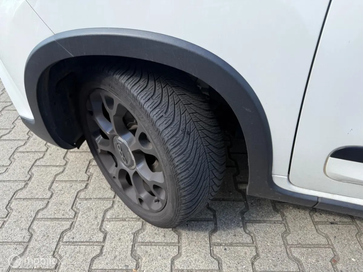 TwinAir Turbo 105 CityCross 7"-SCHERM MET CARPLAY+ANDROID AUTO