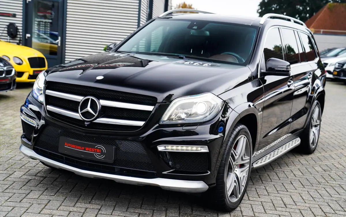 AMG 63 | Luchtvering | Pano | Stoelverkoeling | 7 zitter