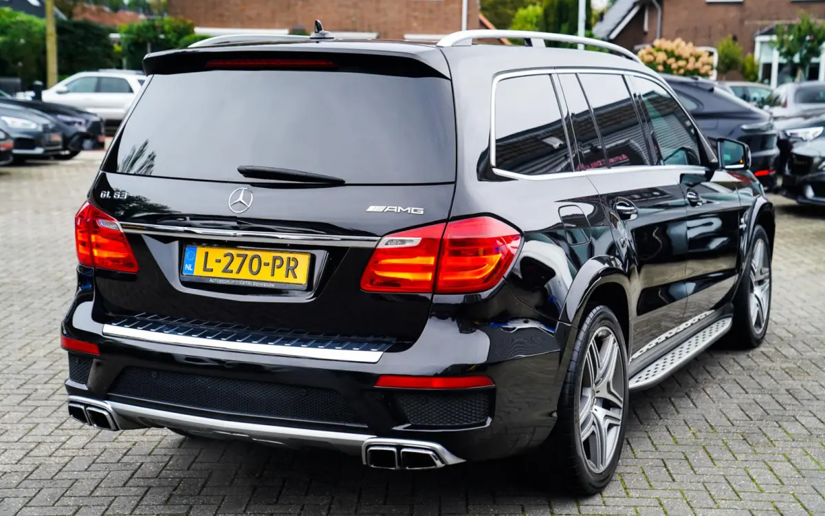 AMG 63 | Luchtvering | Pano | Stoelverkoeling | 7 zitter