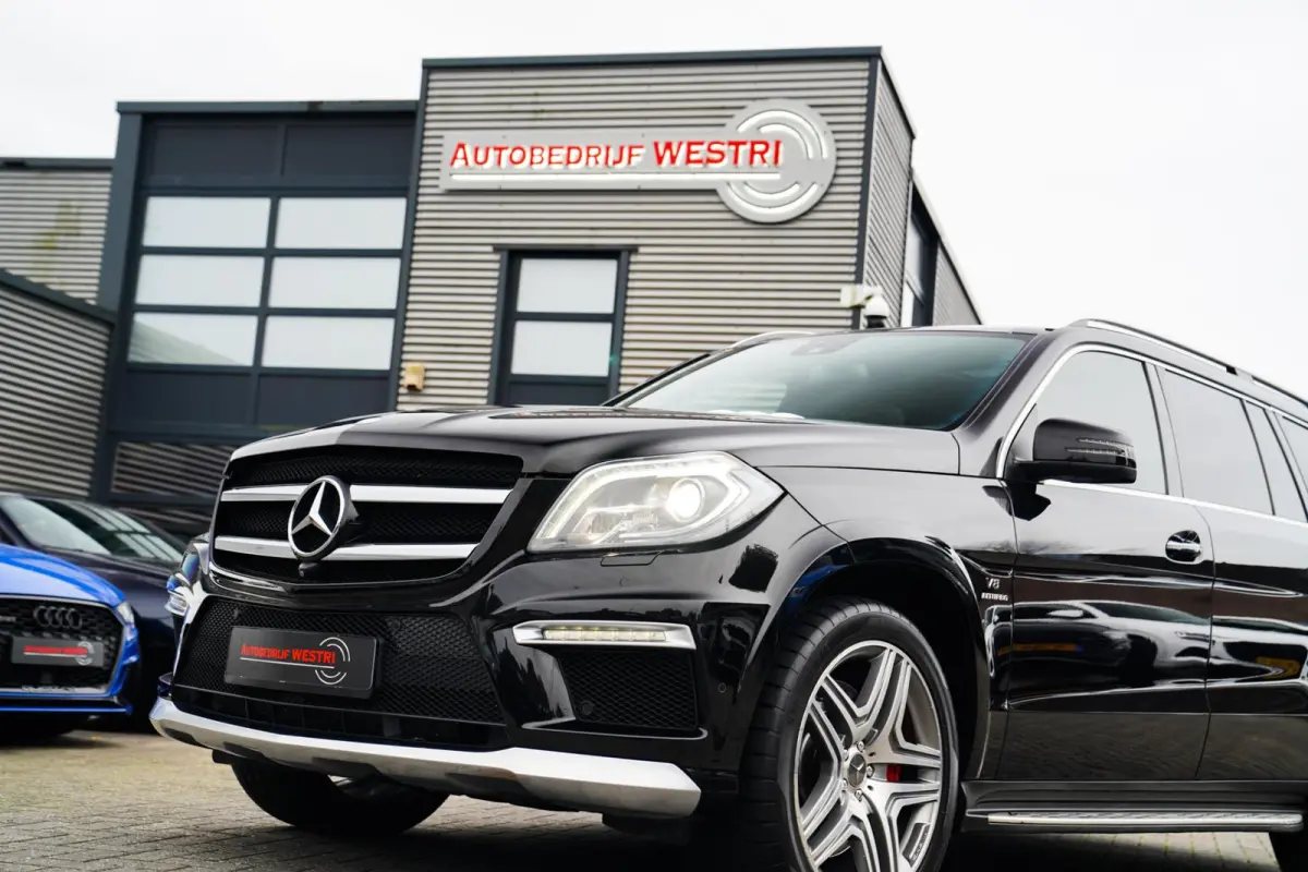 AMG 63 | Luchtvering | Pano | Stoelverkoeling | 7 zitter