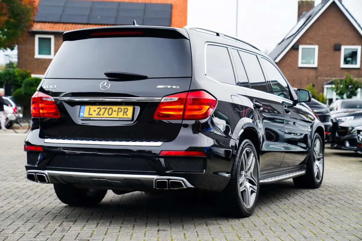 AMG 63 | Luchtvering | Pano | Stoelverkoeling | 7 zitter