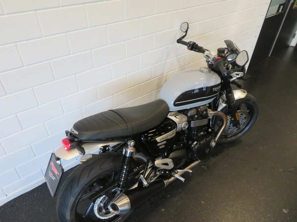 SPEED TWIN ABS NIEUWSTAAT!