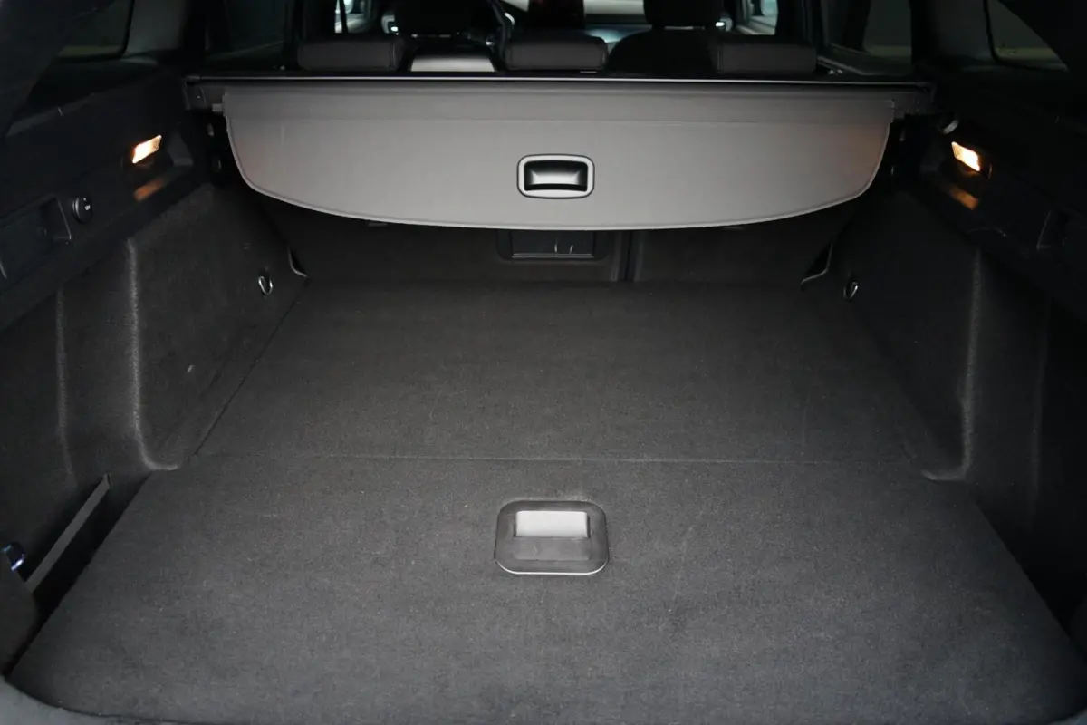 1.0 EcoBoost Active X Business, cam. keyless