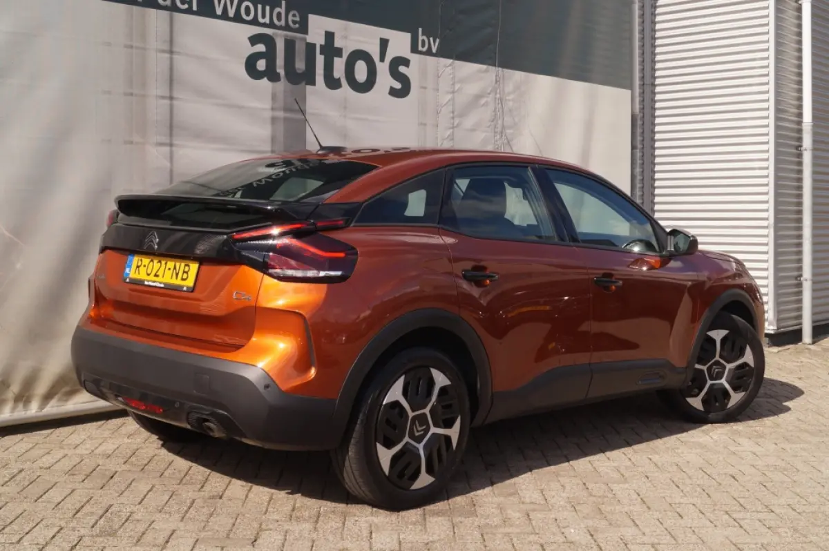 1.2 Puretech Feel -CARPLAY-TREHKAAK-