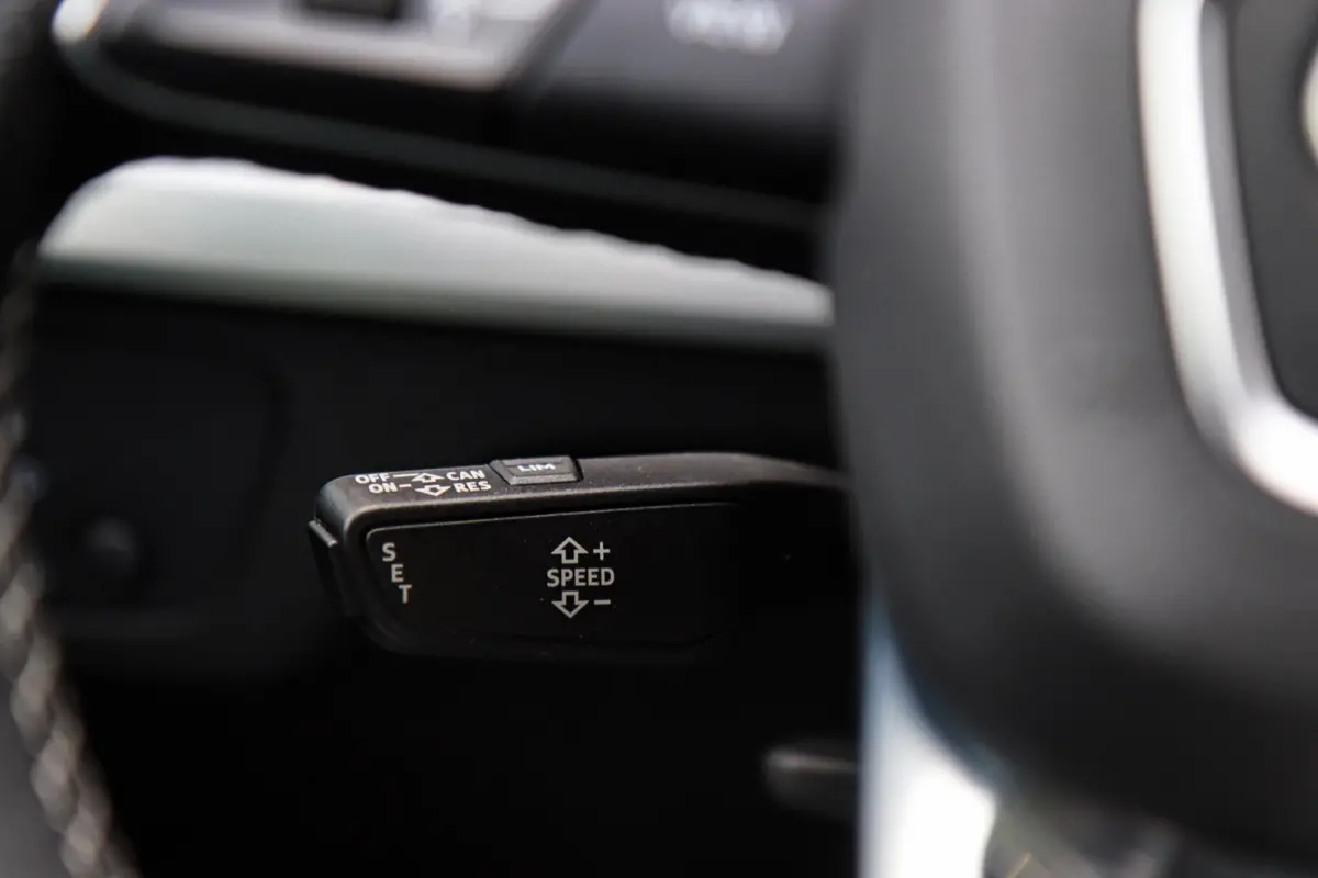55 TFSIe Quattro Competition 3x S-Line /LED-MATRIX/PANODAK/STOELVERW./CARPLAY/TREKHAAK/CAMERA!