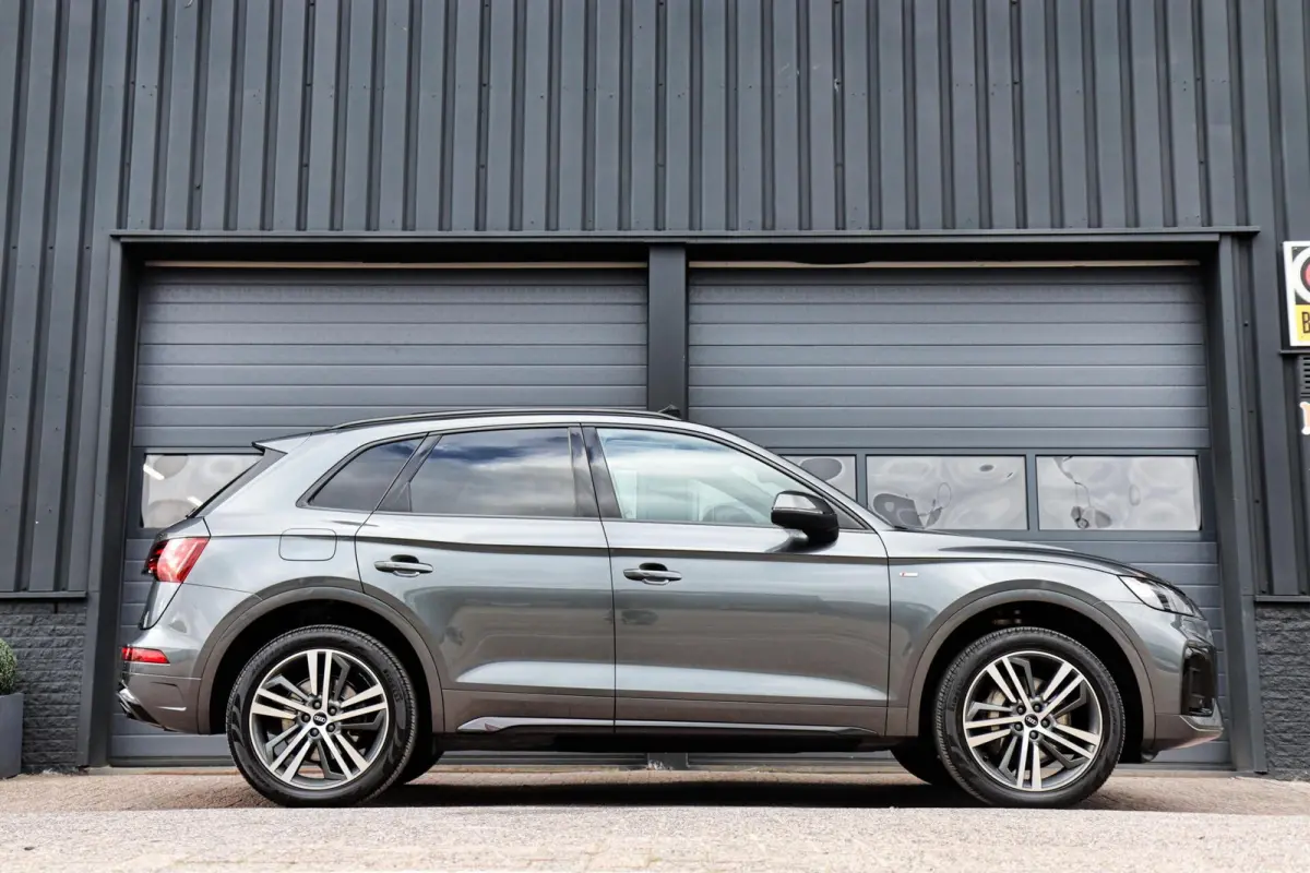 55 TFSIe Quattro Competition 3x S-Line /LED-MATRIX/PANODAK/STOELVERW./CARPLAY/TREKHAAK/CAMERA!