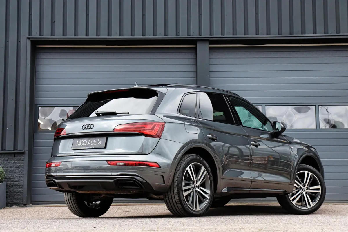 55 TFSIe Quattro Competition 3x S-Line /LED-MATRIX/PANODAK/STOELVERW./CARPLAY/TREKHAAK/CAMERA!
