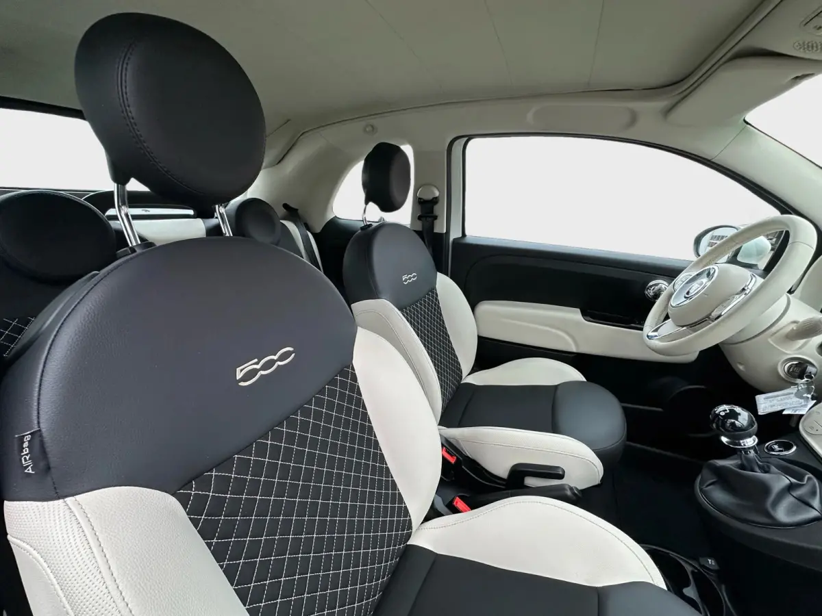 1.0 Hybrid Dolcevita Navigatiesysteem Half leder Apple carplay Inc btw !
