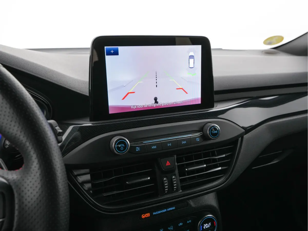 2.0 ST-Line-X Business EcoBlue (INCL-BTW) Aut. *ADAPTIVE-CRUISE | DIGI-COCKPIT | KEYLESS | CAMERA | NAVI-FULLMAP | HEATED-SPORTSEATS | DAB+ | SHIFT-PADDLES | ECC | PDC | TOWBAR | 18''ALU*