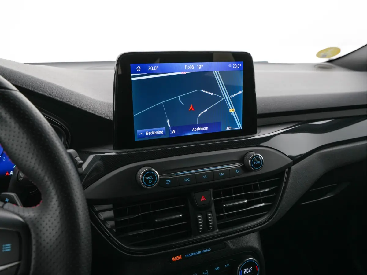 2.0 ST-Line-X Business EcoBlue (INCL-BTW) Aut. *ADAPTIVE-CRUISE | DIGI-COCKPIT | KEYLESS | CAMERA | NAVI-FULLMAP | HEATED-SPORTSEATS | DAB+ | SHIFT-PADDLES | ECC | PDC | TOWBAR | 18''ALU*