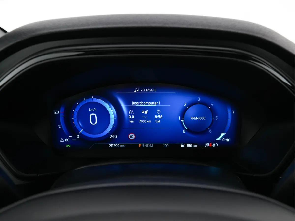 2.0 ST-Line-X Business EcoBlue (INCL-BTW) Aut. *ADAPTIVE-CRUISE | DIGI-COCKPIT | KEYLESS | CAMERA | NAVI-FULLMAP | HEATED-SPORTSEATS | DAB+ | SHIFT-PADDLES | ECC | PDC | TOWBAR | 18''ALU*