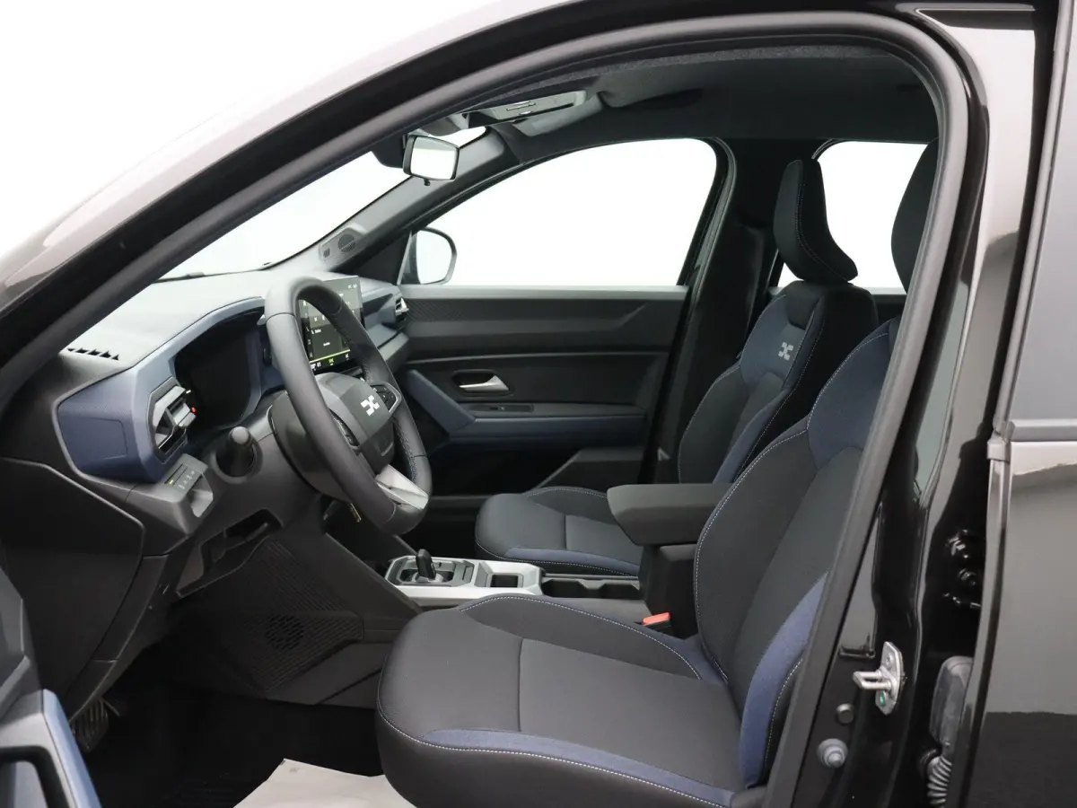 1.8 Hybrid 155pk Expression | Achteruitrijcamera | 17" lichtmetalen velgen | Apple carplay / Android auto | ACTIE 7 jaar Fabrieksgarantie! |