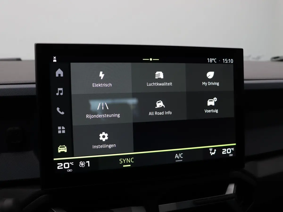 1.8 Hybrid 155pk Expression | Achteruitrijcamera | 17" lichtmetalen velgen | Apple carplay / Android auto | ACTIE 7 jaar Fabrieksgarantie! |