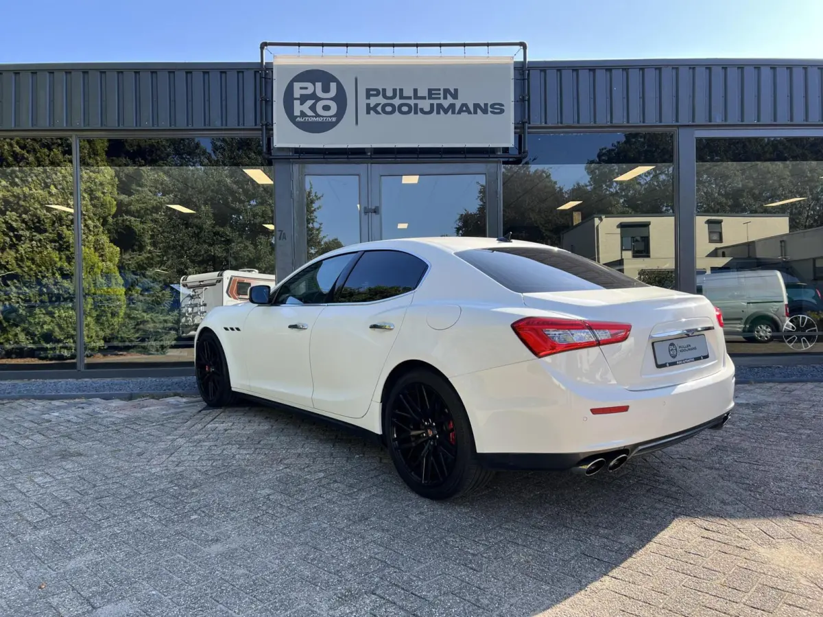 3.0 V6 D