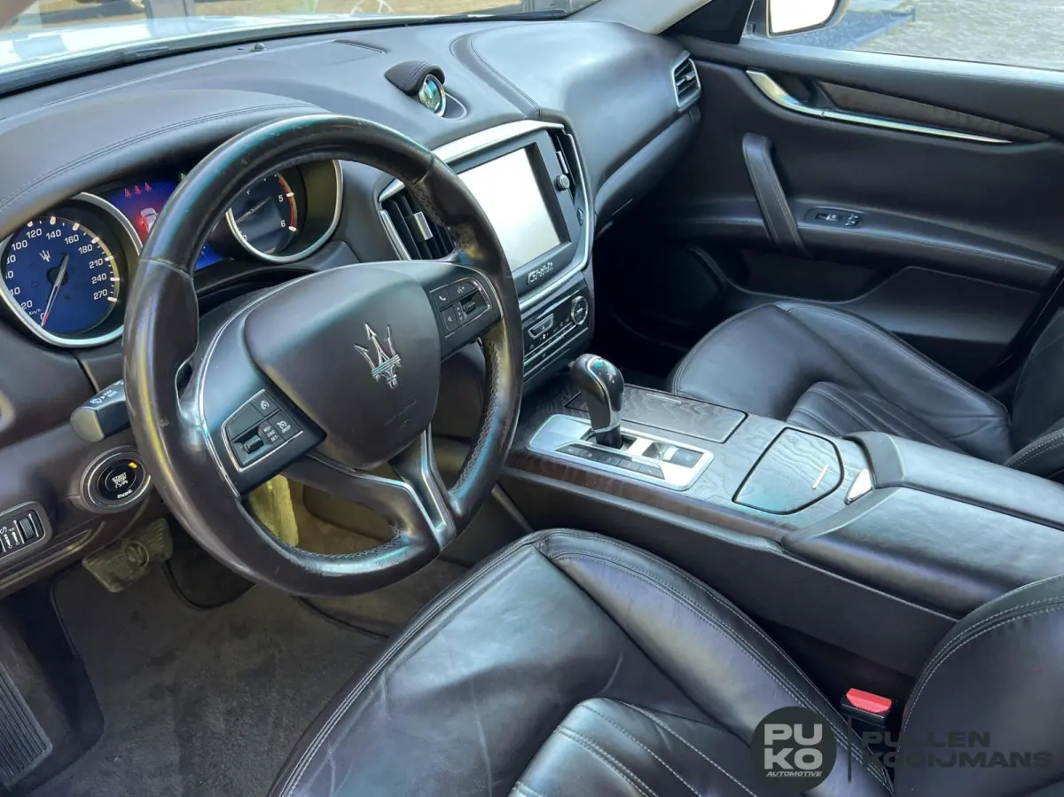 3.0 V6 D