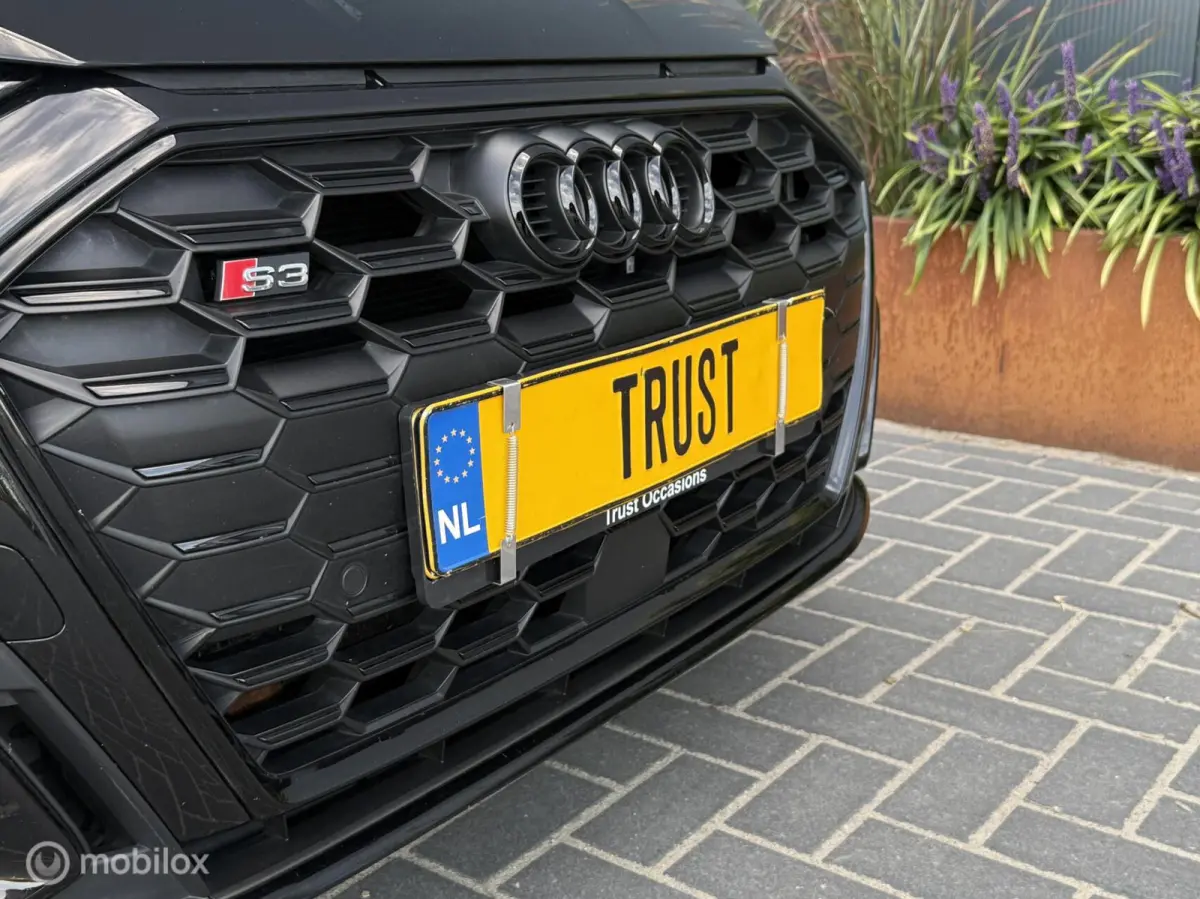 2.0 TFSI quattro LEER MEMORY HEAD UP MASSAGE CARPLAY