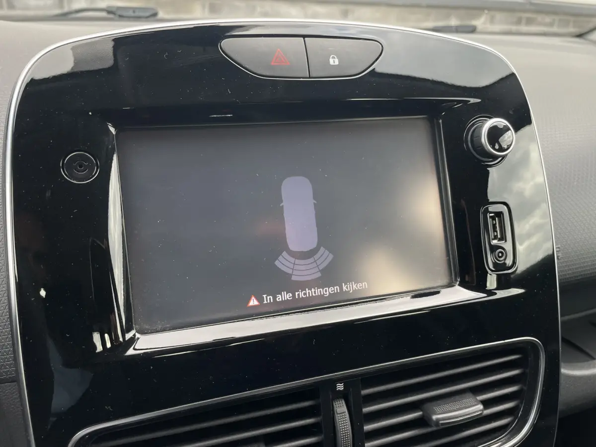 0.9 TCe Limited  Navigatie | Airco | Cruise | Bluetooth