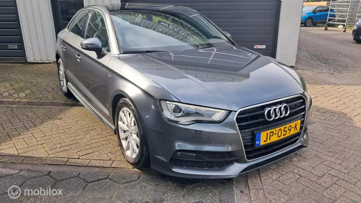 1.4 TFSI CoD Amb. Pro Line Plus||Schuifdak