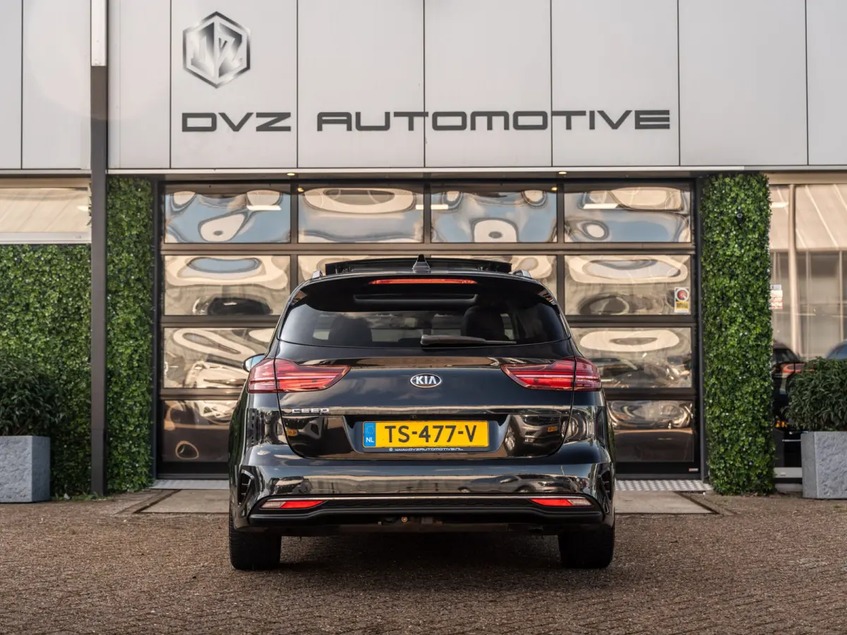 1.4 T-GDi ExecutiveLine | Pano | Leder | Camera | Dealer Ond.