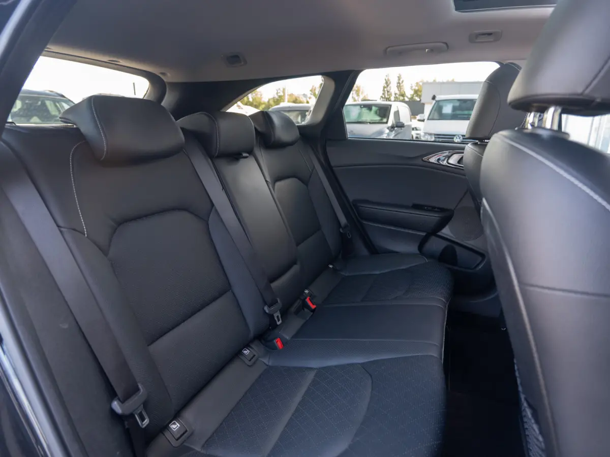 1.4 T-GDi ExecutiveLine | Pano | Leder | Camera | Dealer Ond.