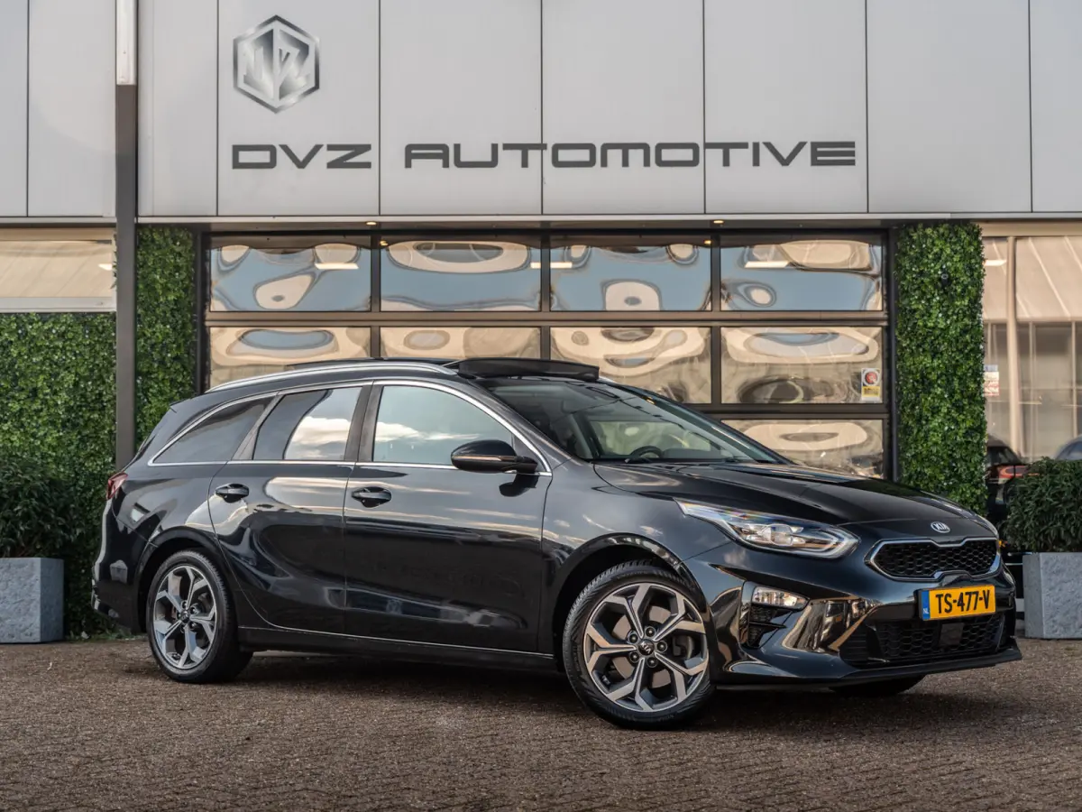 1.4 T-GDi ExecutiveLine | Pano | Leder | Camera | Dealer Ond.