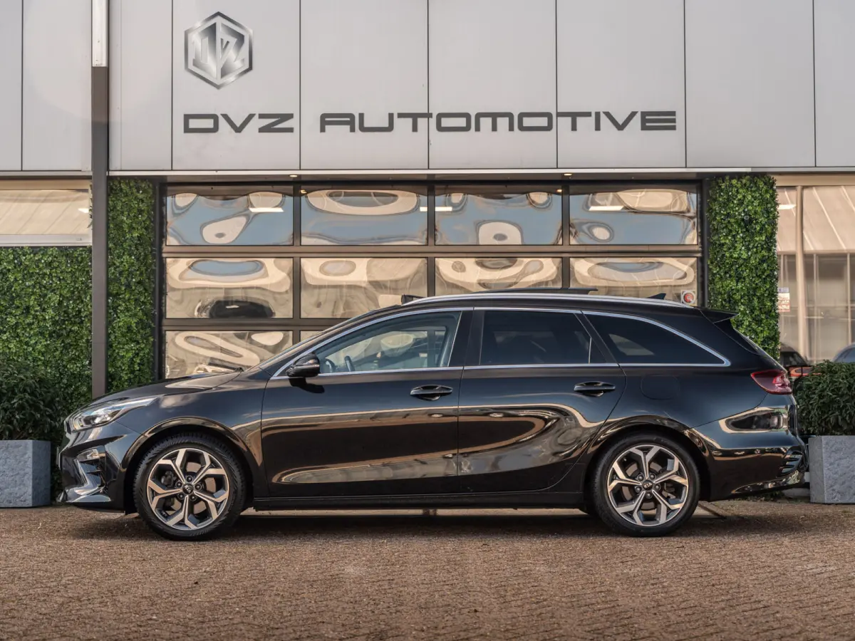 1.4 T-GDi ExecutiveLine | Pano | Leder | Camera | Dealer Ond.