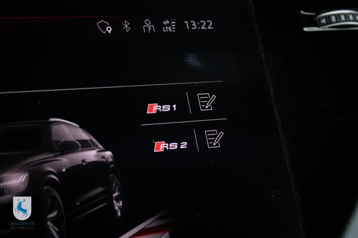 4.0 TFSI RS Q8 quattro / BTW / B&O / Pano / 23''