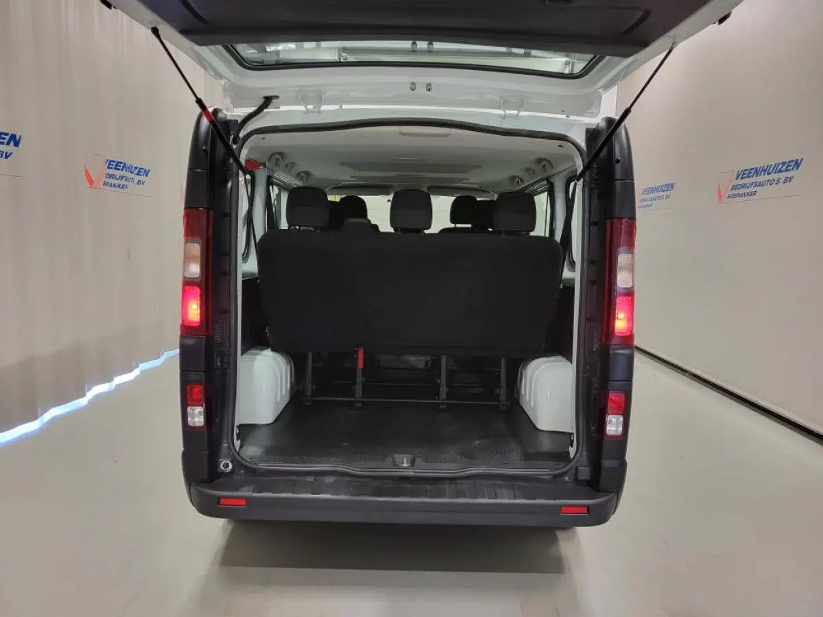 1.6dCi 8-Personenbus - Excl. BTW / BPM vrij Euro 6!