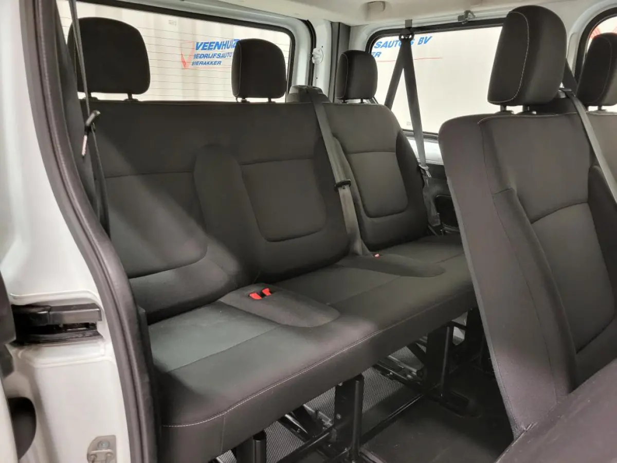 1.6dCi 8-Personenbus - Excl. BTW / BPM vrij Euro 6!