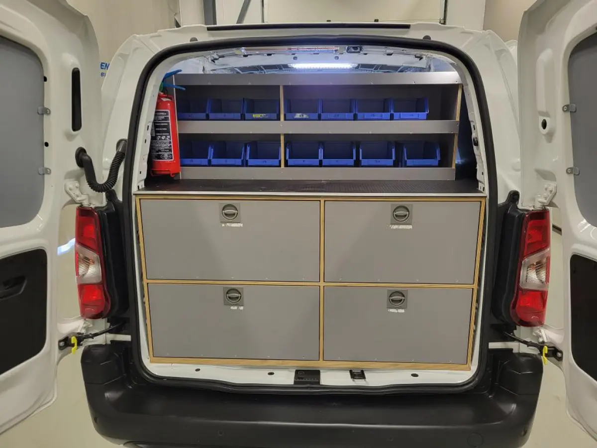 1.5D 130pk L2/H1 Automaat Euro 6!