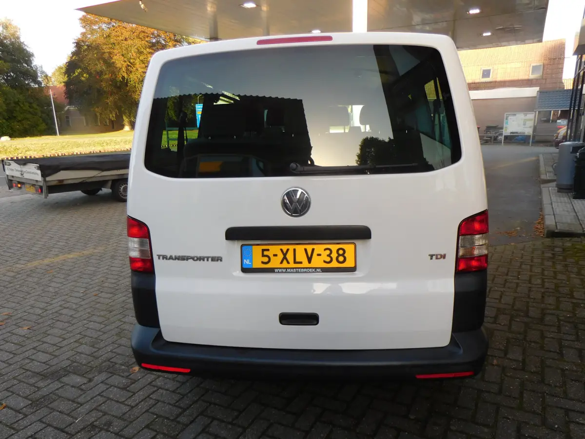 2.0 TDI L1H1 Trendline Baseline Ik ben te huur vanaf €125 per dag Staat in De Krim