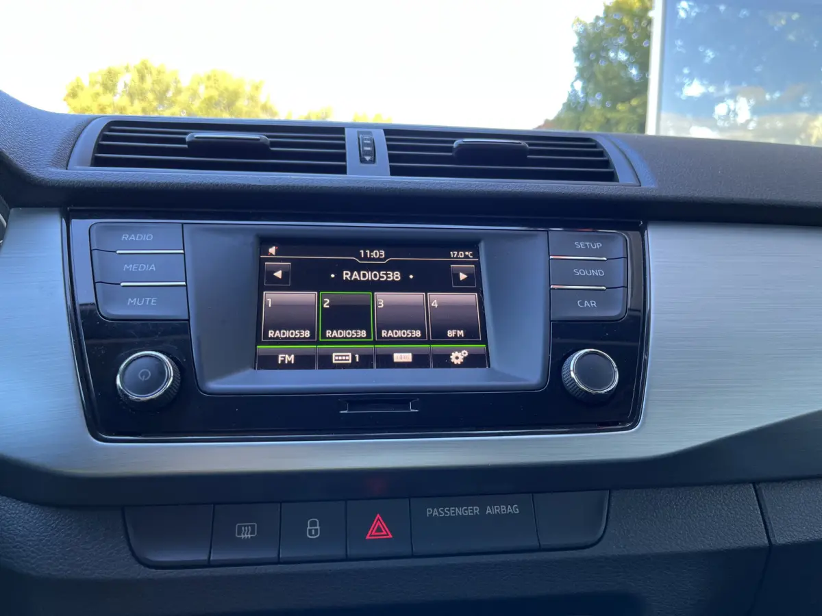 1.0 TSI Ambition Navigatie/Airco Staat in Hardenberg