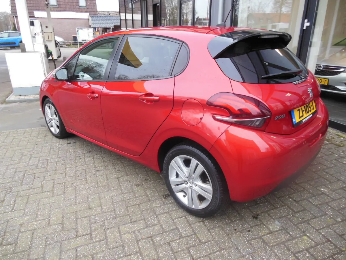 1.2 PureTech Signature Staat in DE KRIM