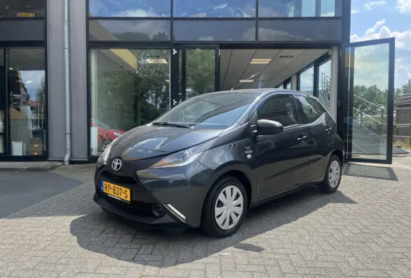 1.0 VVT-i x-fun Staat in De Krim