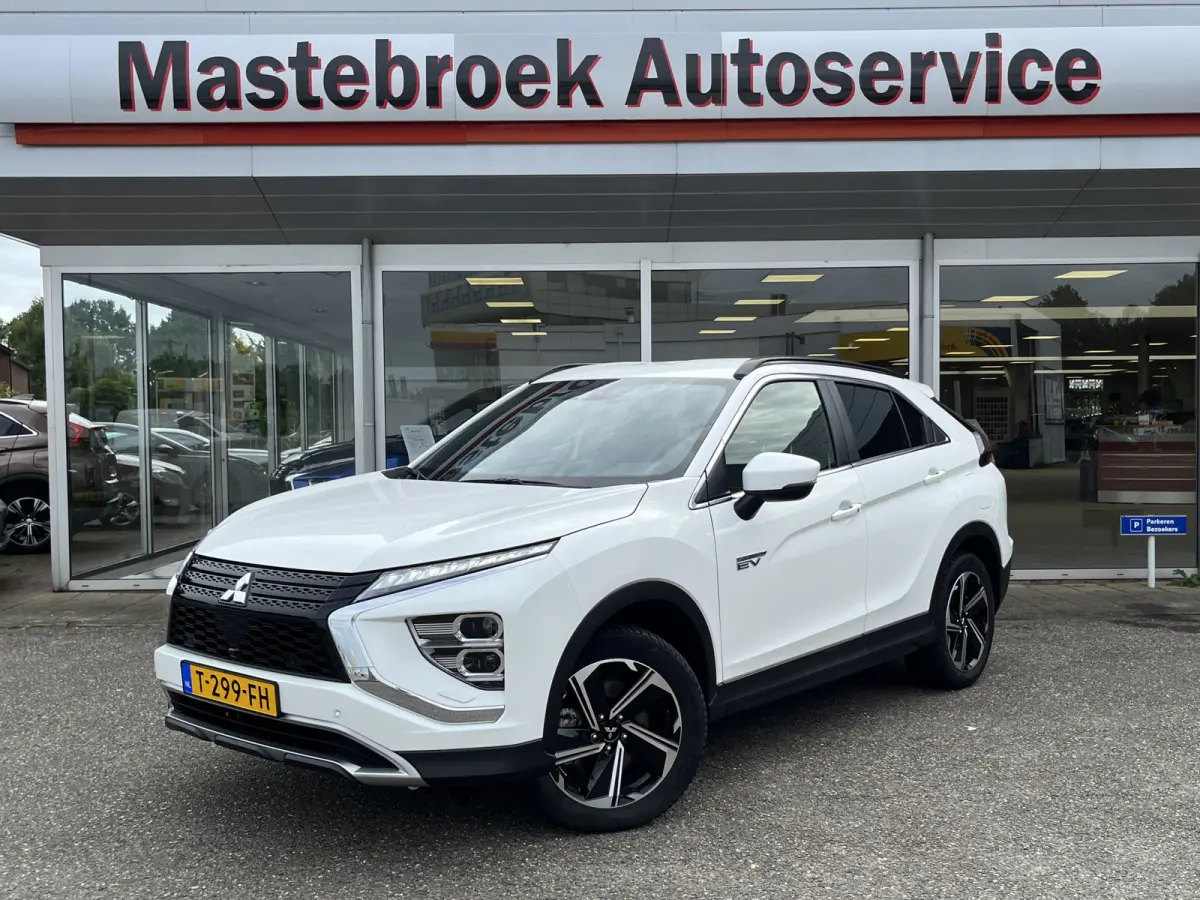2.4 PHEV Intense+ Staat in Hardenberg