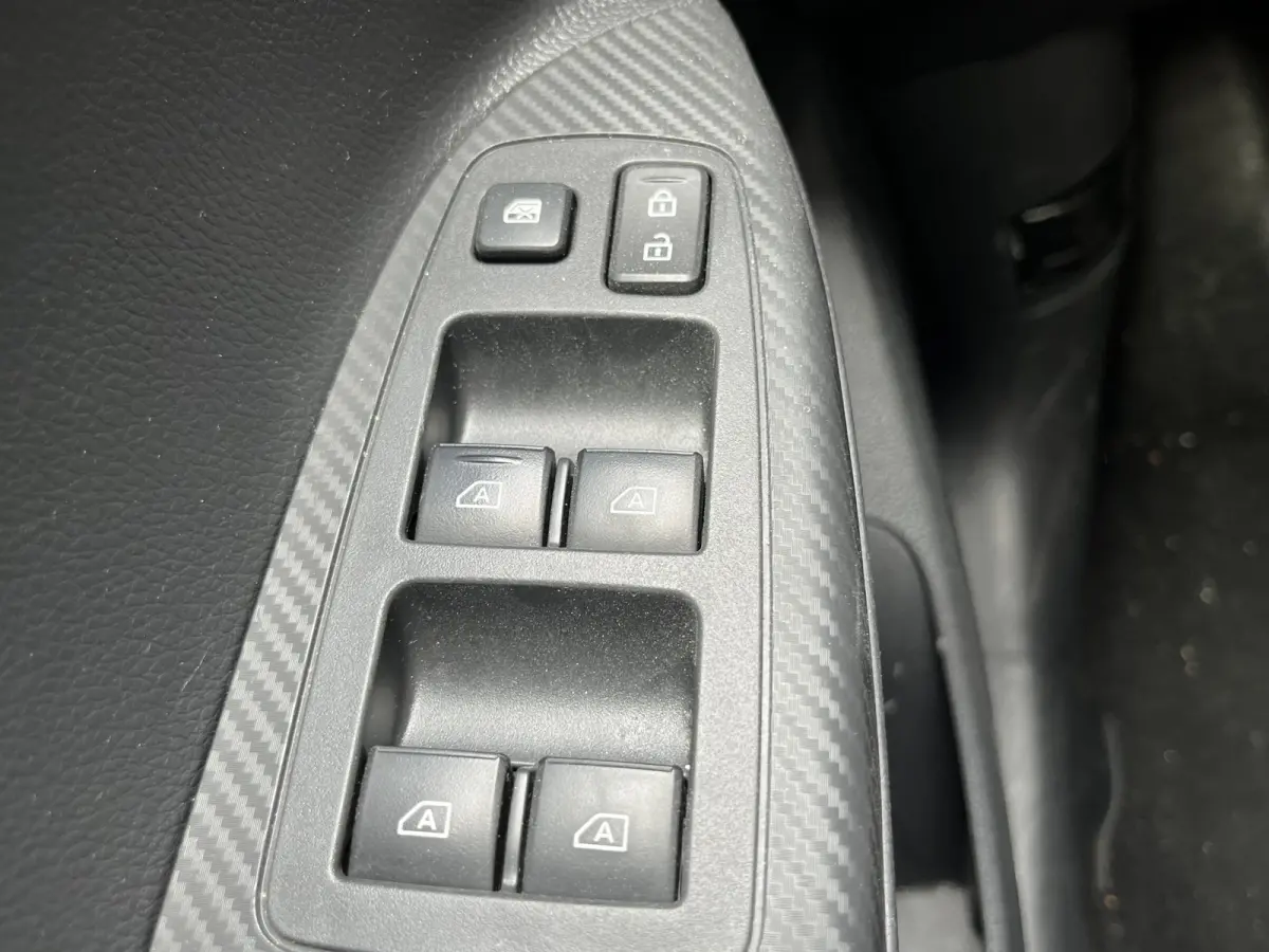 2.4 PHEV Intense+ Staat in Hardenberg
