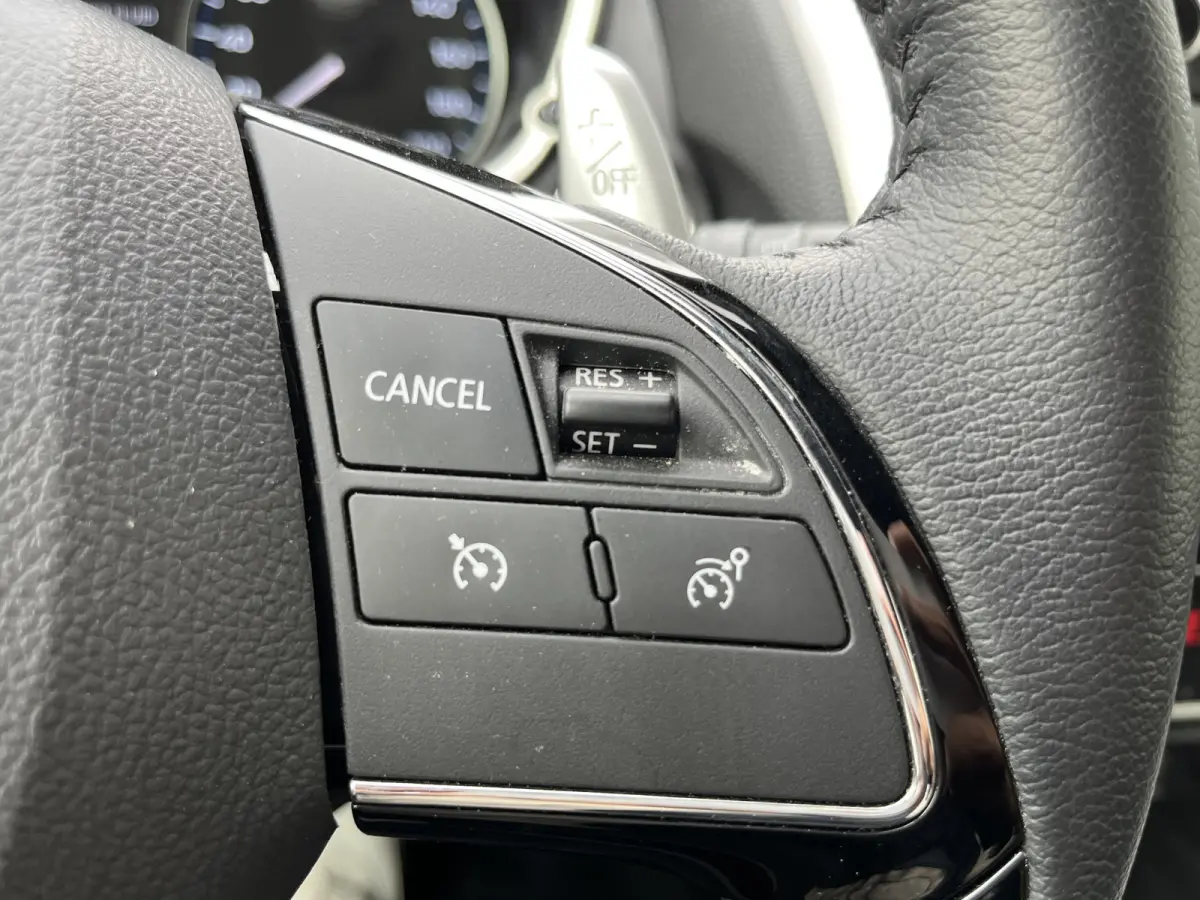 2.4 PHEV Intense+ Staat in Hardenberg