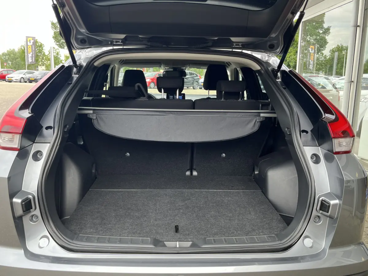2.4 PHEV Intense Staat in Hardenberg