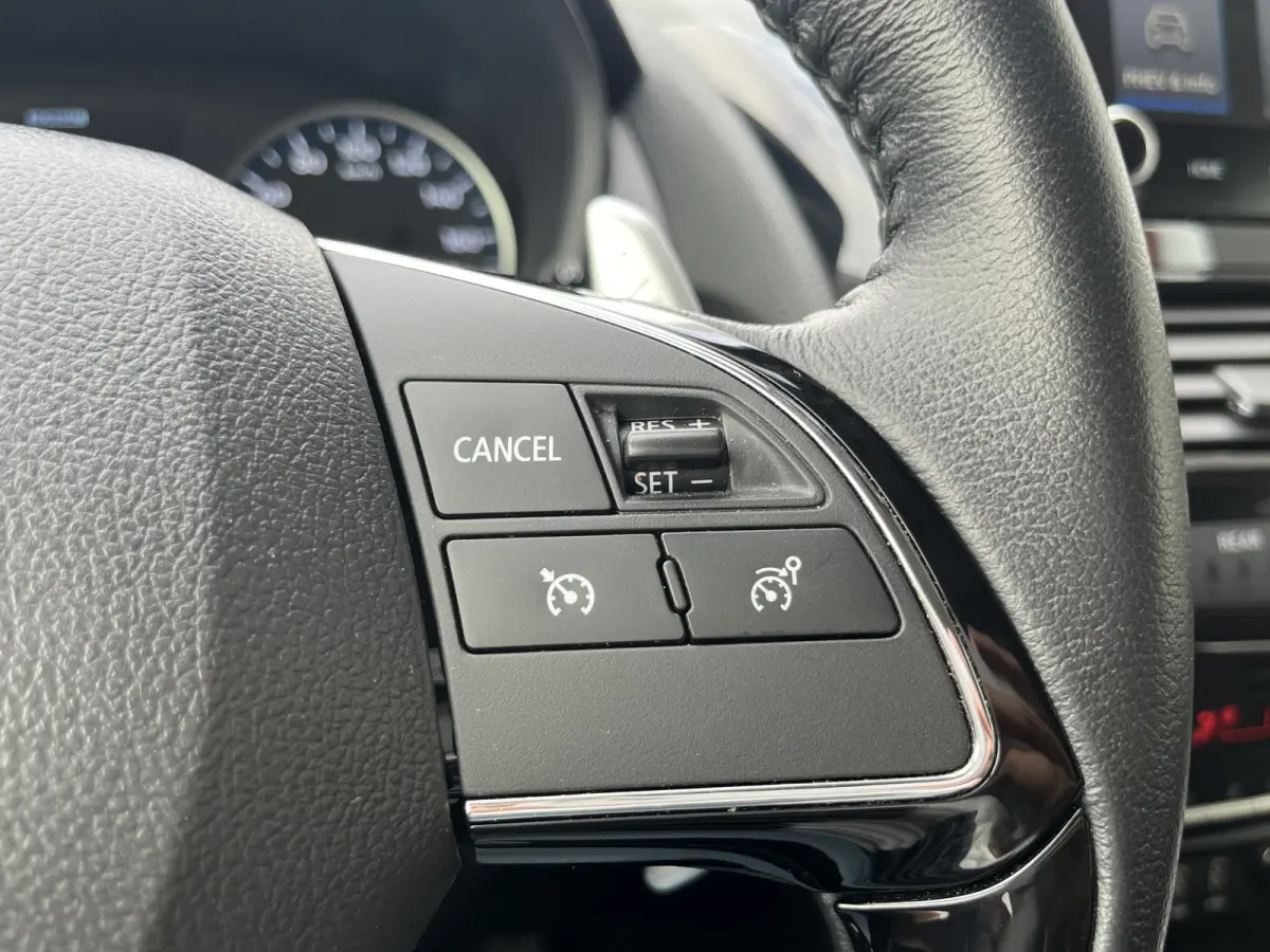 2.4 PHEV Intense Staat in Hardenberg