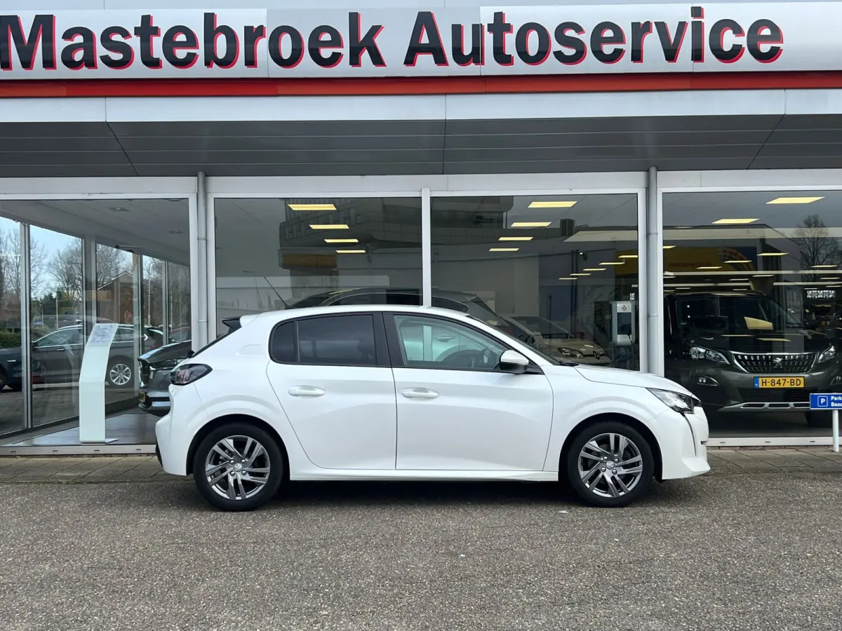 1.2 PureTech Active Pack Afneembare Trekhaak Staat in Hardenberg