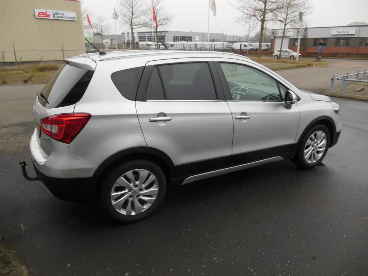 1.4 Boosterjet Exclusive Staat in Hoogeveen