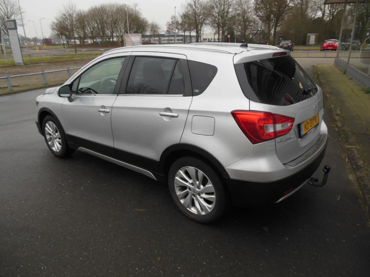 1.4 Boosterjet Exclusive Staat in Hoogeveen
