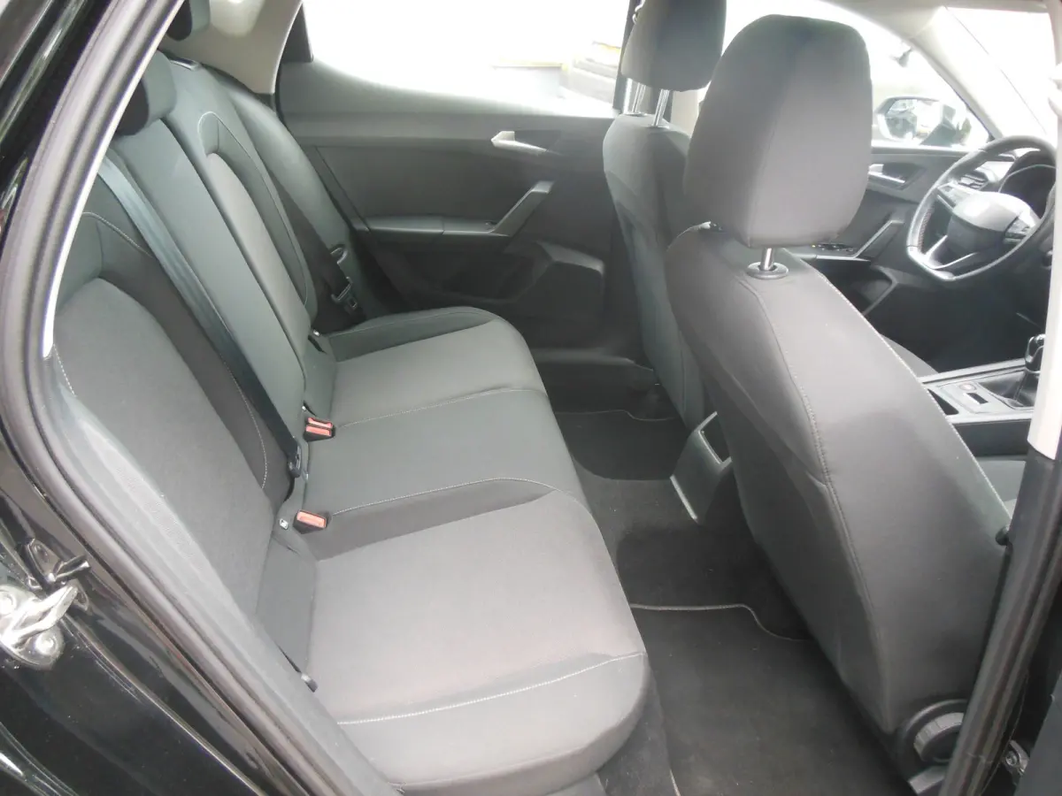 1.0 TSI Reference Staat in De Krim