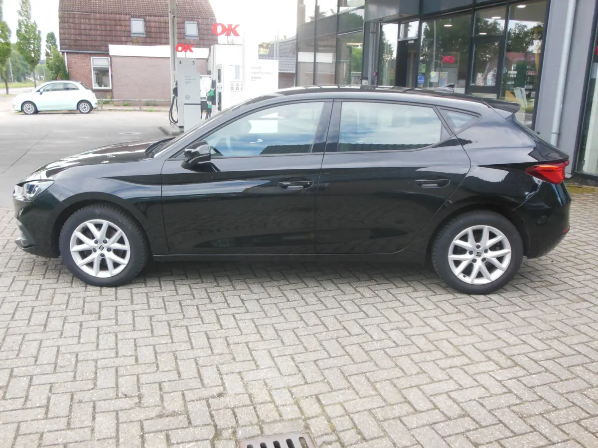 1.0 TSI Reference Staat in De Krim