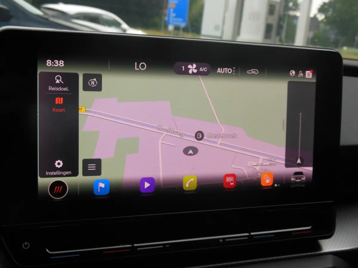 1.0 TSI Reference Staat in De Krim