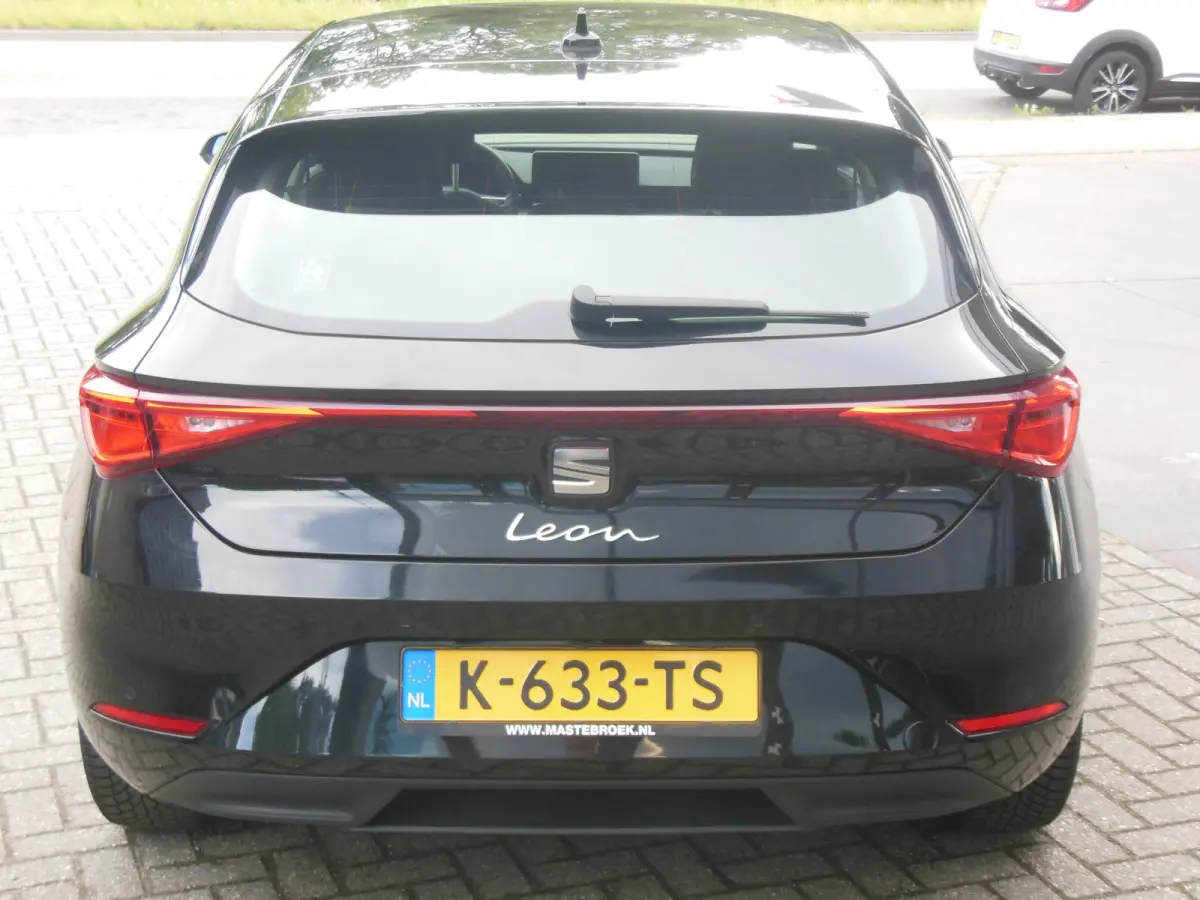 1.0 TSI Reference Staat in De Krim