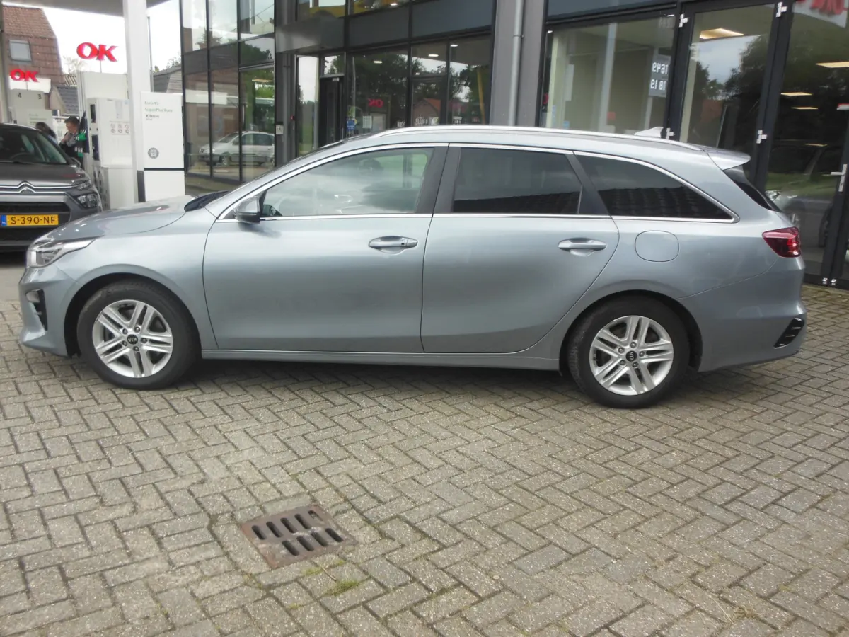 1.0 T-GDi DynamicPlusLine Staat in De Krim