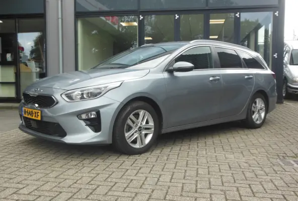1.0 T-GDi DynamicPlusLine Staat in De Krim