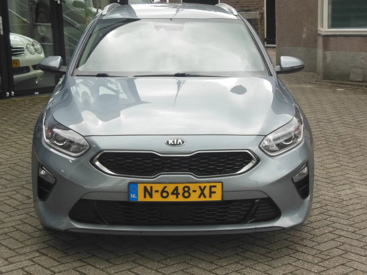 1.0 T-GDi DynamicPlusLine Staat in De Krim