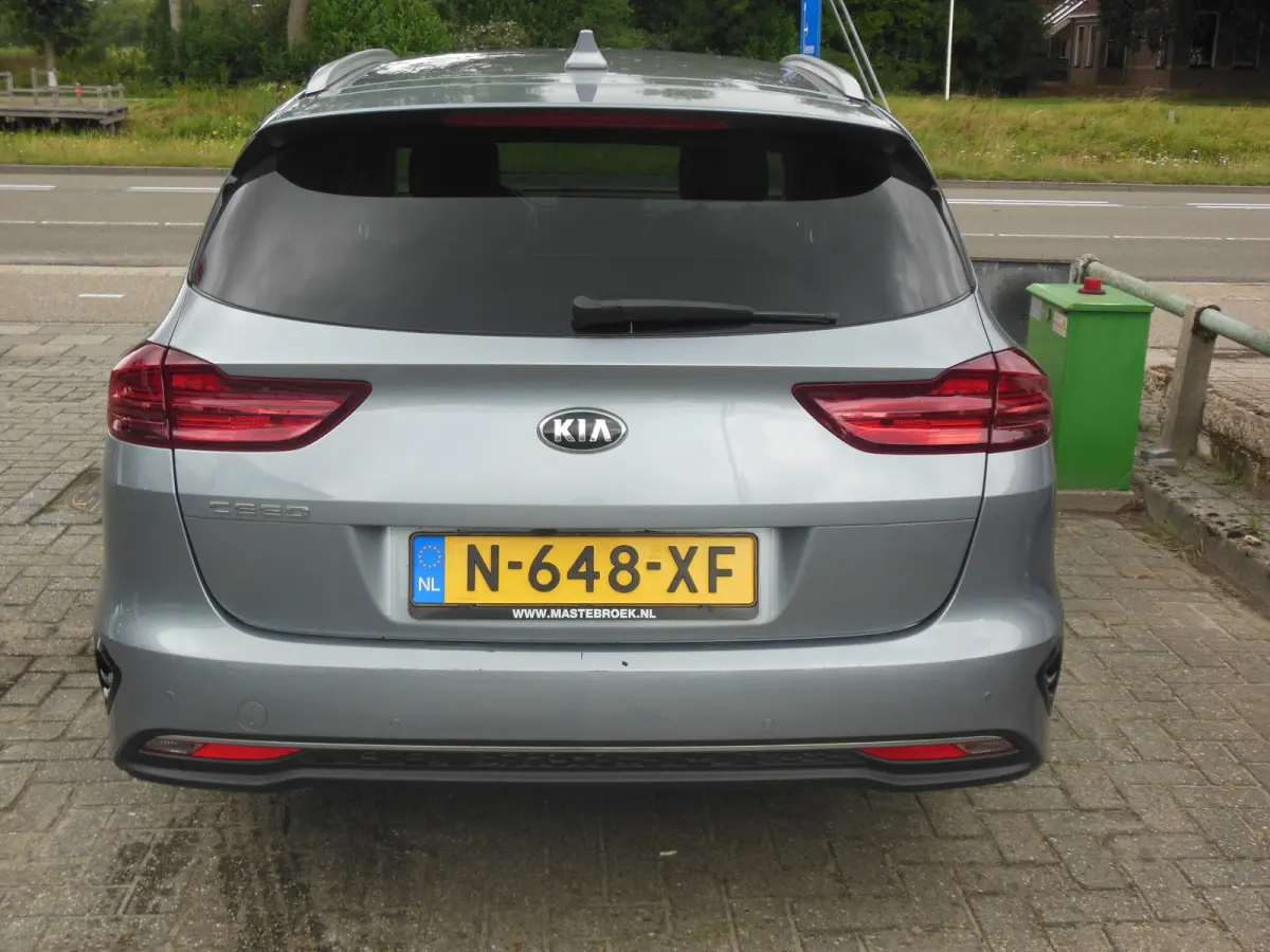 1.0 T-GDi DynamicPlusLine Staat in De Krim